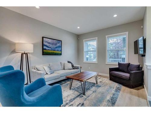 1278 Legacy Circle Se, Calgary, AB - Indoor Photo Showing Living Room