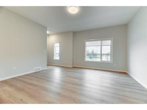 623-20295 Seton Way Se, Calgary, AB - Indoor Photo Showing Other Room