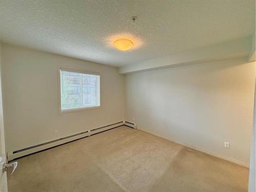 2319-175 Panatella Hill, Calgary, AB - Indoor Photo Showing Other Room