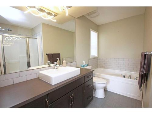 154 Marquis Common Se, Calgary, AB - Indoor Photo Showing Bathroom