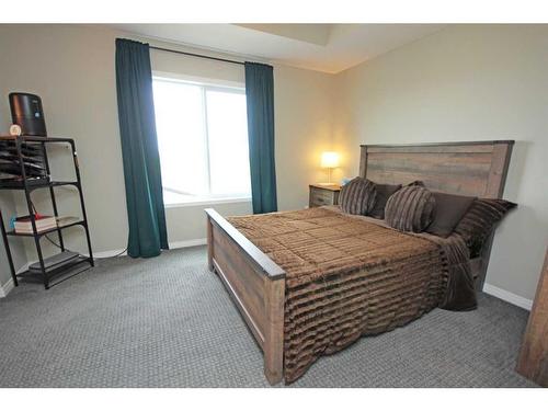 154 Marquis Common Se, Calgary, AB - Indoor Photo Showing Bedroom