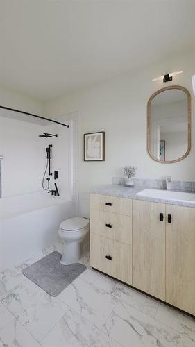 596 Seton Circle Se, Calgary, AB - Indoor Photo Showing Bathroom