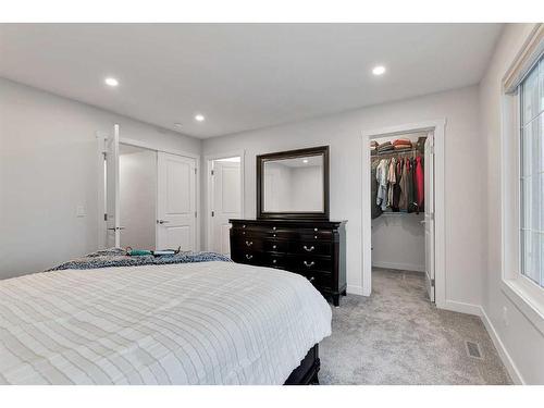 59 Sage Hill Heights Nw, Calgary, AB - Indoor Photo Showing Bedroom