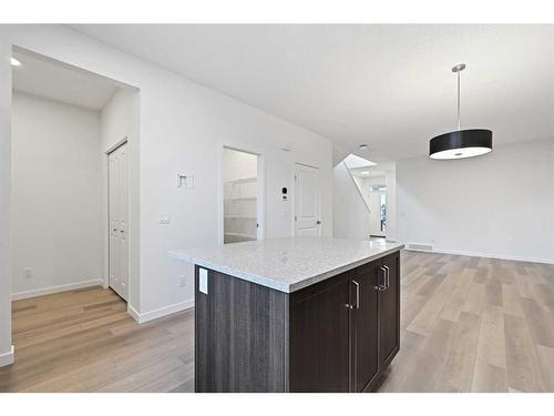 32 Corner Glen Link Ne, Calgary, AB - Indoor Photo Showing Kitchen