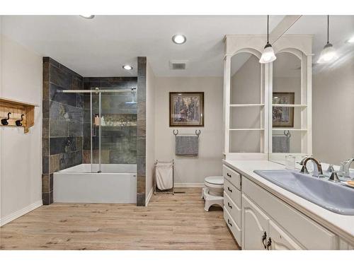 32578 Range Road 52, Rural Mountain View County, AB - Indoor Photo Showing Bathroom