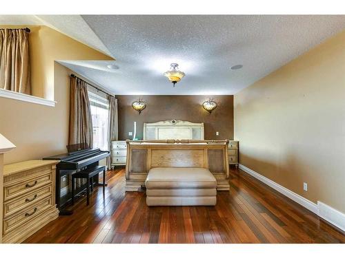 205 Magenta Crescent, Chestermere, AB - Indoor