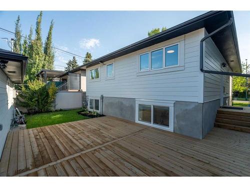 509 9A Street Ne, Calgary, AB - Outdoor With Deck Patio Veranda With Exterior