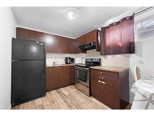 261 Martin Crossing Place Ne, Calgary, AB - Indoor Photo Showing Kitchen