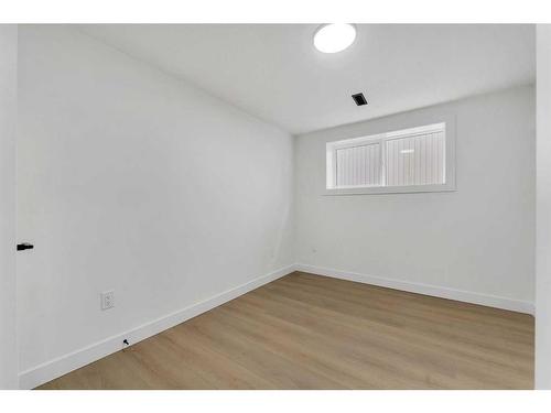 1035 Abbeydale Drive Ne, Calgary, AB - Indoor Photo Showing Other Room