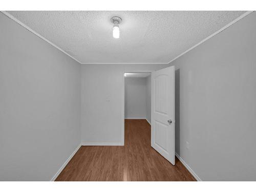 13-4531 7 Avenue Se, Calgary, AB - Indoor Photo Showing Other Room