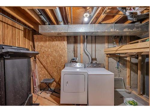 13-4531 7 Avenue Se, Calgary, AB - Indoor Photo Showing Laundry Room