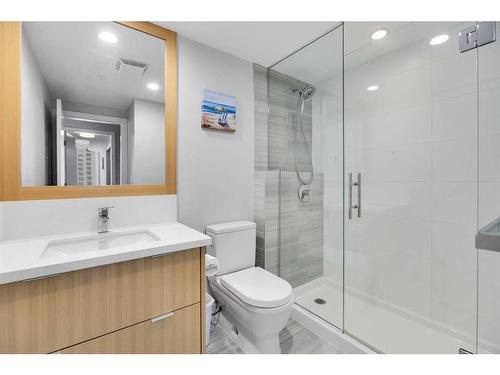 1102-510 6 Avenue Se, Calgary, AB - Indoor Photo Showing Bathroom