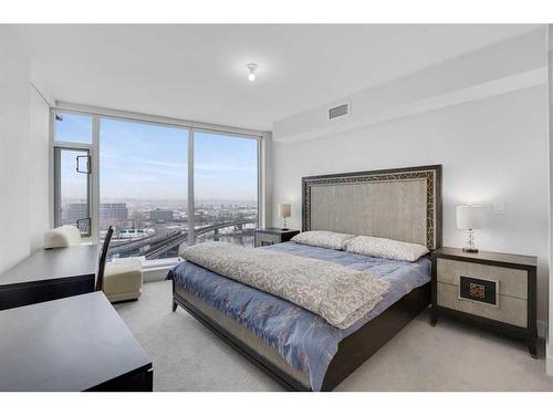 1102-510 6 Avenue Se, Calgary, AB - Indoor Photo Showing Bedroom