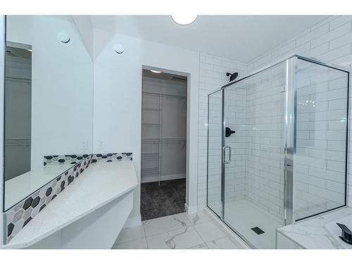 70 Cobbleridge Place Sw, Airdrie, AB - Indoor Photo Showing Bathroom