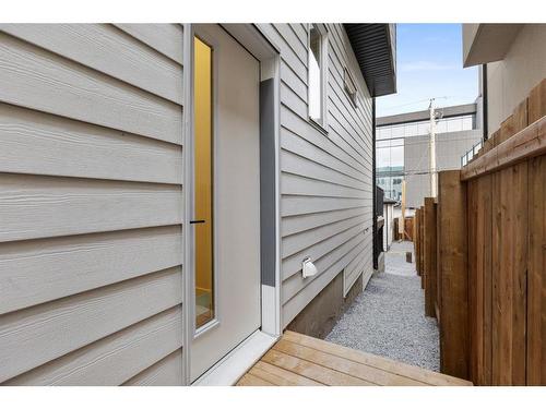 2035 32 Avenue Sw, Calgary, AB - Outdoor With Exterior