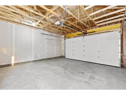 2035 32 Avenue Sw, Calgary, AB - Indoor Photo Showing Garage