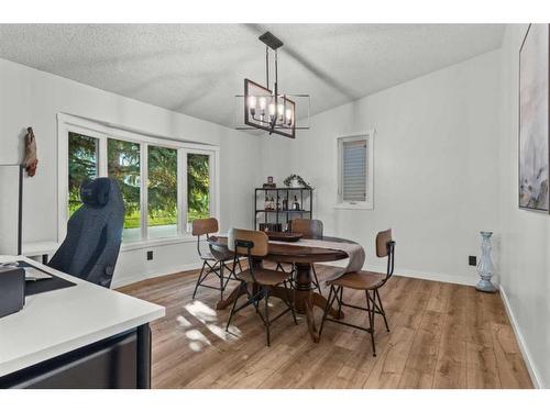 125 Woodbend Way, Okotoks, AB - Indoor Photo Showing Dining Room