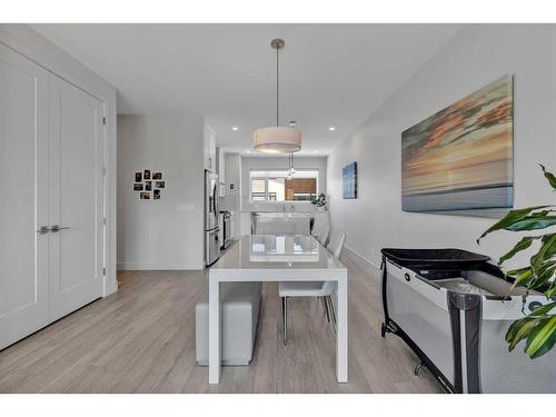 20 Royal Elm Green Nw, Calgary, AB - Indoor