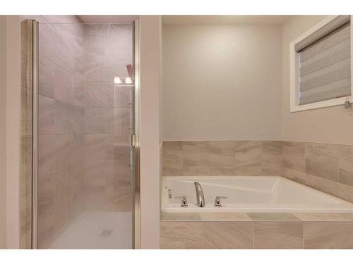 247 Carrington Circle Nw, Calgary, AB - Indoor Photo Showing Bathroom