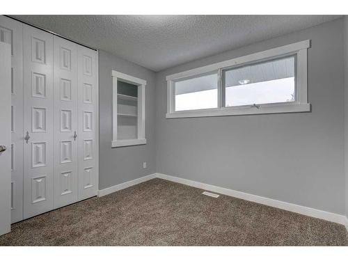 240090 370 Avenue West, Rural Foothills County, AB - Indoor Photo Showing Other Room