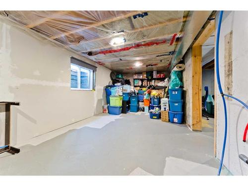 3 Glenview Crescent Sw, Calgary, AB - Indoor Photo Showing Basement