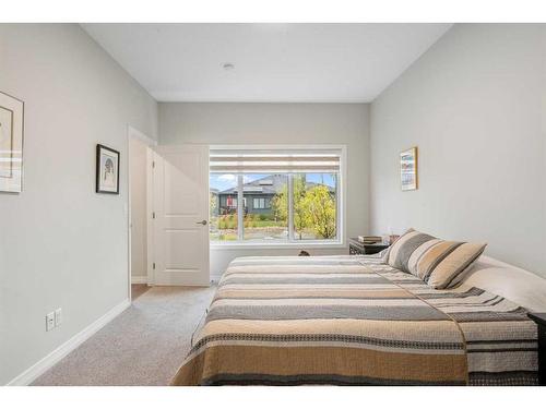 336 Marina Cove Se, Calgary, AB - Indoor Photo Showing Bedroom