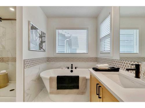 328 Legacy Circle Se, Calgary, AB - Indoor Photo Showing Bathroom