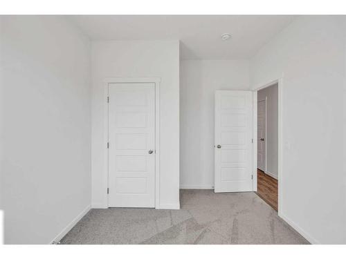 141 Corner Glen Way Ne, Calgary, AB - Indoor Photo Showing Other Room