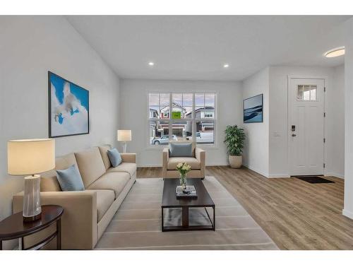 141 Corner Glen Way Ne, Calgary, AB - Indoor Photo Showing Living Room