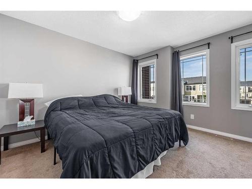 345 Windford Green Sw, Airdrie, AB - Indoor Photo Showing Bedroom