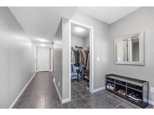 345 Windford Green Sw, Airdrie, AB - Indoor Photo Showing Other Room