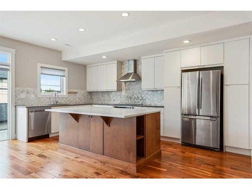 104-1804 34 Sw, Calgary, AB - Indoor Photo Showing Kitchen With Stainless Steel Kitchen With Upgraded Kitchen