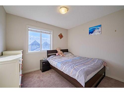 62 Marquis Common Se, Calgary, AB - Indoor Photo Showing Bedroom