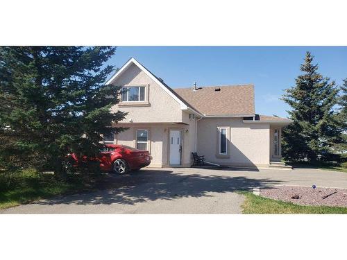 328 6 Avenue North, Champion, AB - Outdoor