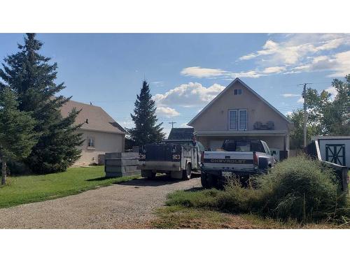 328 6 Avenue North, Champion, AB - Outdoor