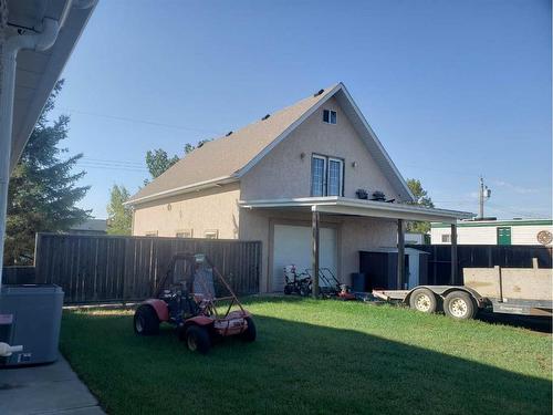 328 6 Avenue North, Champion, AB - Outdoor