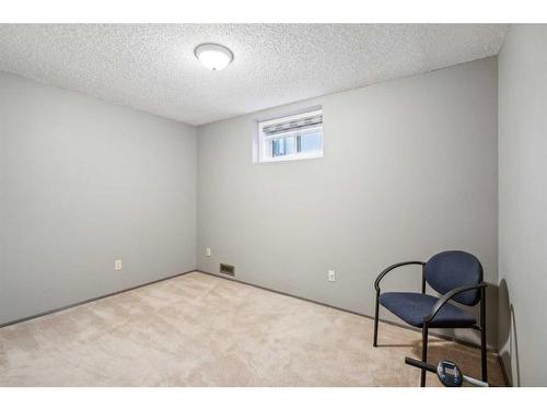 111 Edforth Place Nw, Calgary, AB - Indoor Photo Showing Other Room