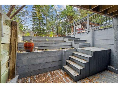 111 Edforth Place Nw, Calgary, AB - Outdoor With Deck Patio Veranda With Exterior