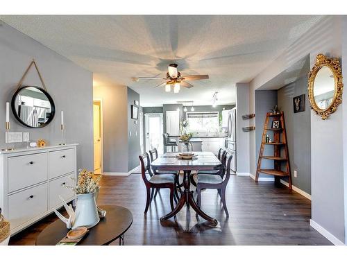 152 Cramond Green Se, Calgary, AB - Indoor Photo Showing Dining Room