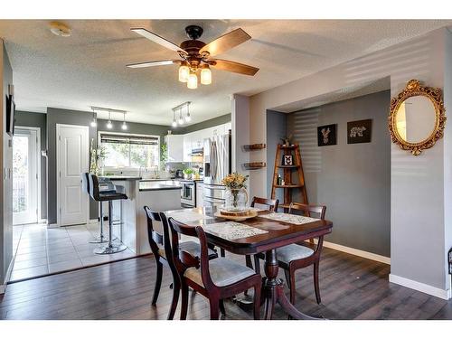 152 Cramond Green Se, Calgary, AB - Indoor Photo Showing Dining Room