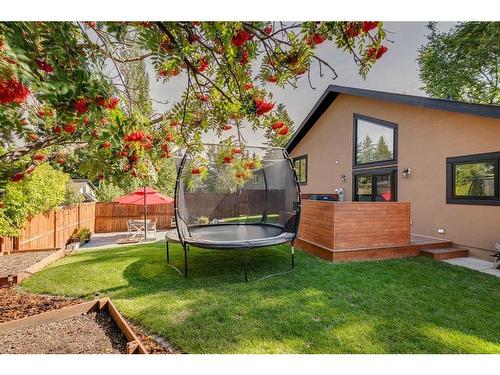 342 Oakwood Place Sw, Calgary, AB - Outdoor With Deck Patio Veranda