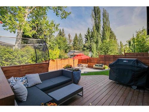 342 Oakwood Place Sw, Calgary, AB - Outdoor With Deck Patio Veranda