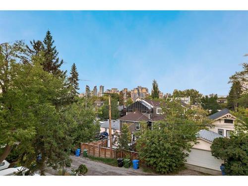 2126 18A Street Sw, Calgary, AB - Outdoor