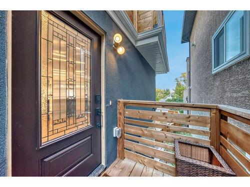 2126 18A Street Sw, Calgary, AB - Outdoor With Exterior