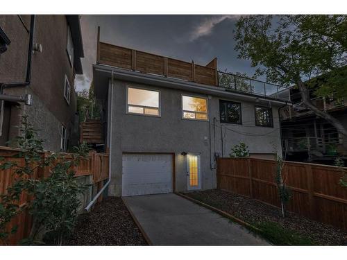 2126 18A Street Sw, Calgary, AB - Outdoor