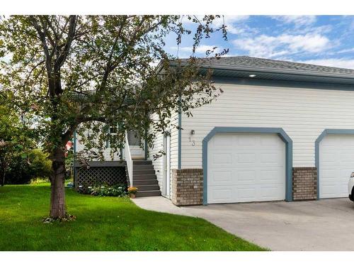 13 Crystal Ridge Cove, Strathmore, AB - Outdoor