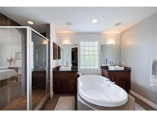 60 Tuscany Glen Park Nw, Calgary, AB - Indoor Photo Showing Bathroom