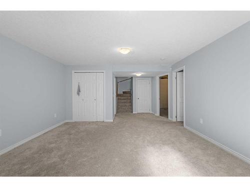 96 Royal Oak Manor Nw, Calgary, AB - Indoor Photo Showing Other Room