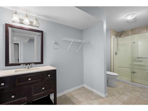 96 Royal Oak Manor Nw, Calgary, AB - Indoor Photo Showing Bathroom