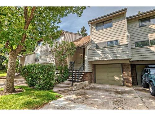 49-3302 50 Street Nw, Calgary, AB - Outdoor